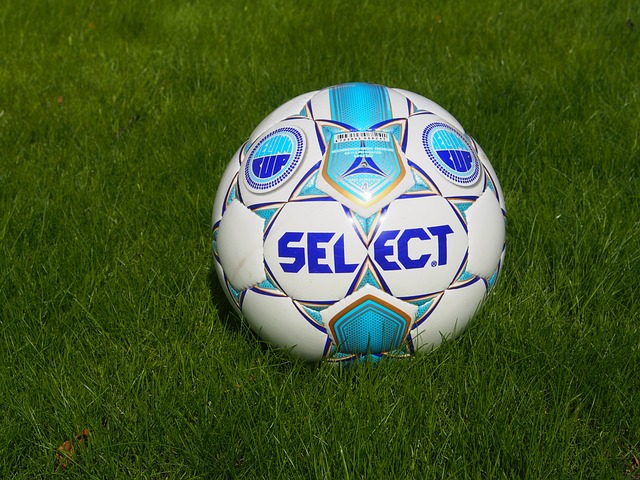 历了设施闲 历了设施闲